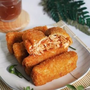 Risol Ayam Pedas Goreng